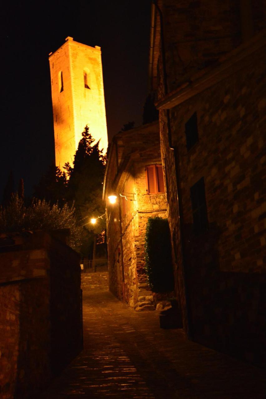 Hotel Due Torri San Severino Marche Exterior foto